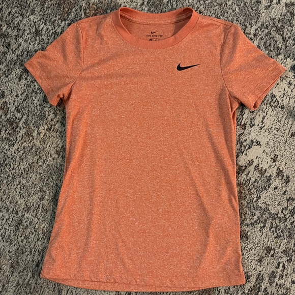 Nike/UA Shirt Bundle - Picture 3 of 3